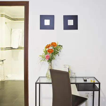 La Casa De Faroles 3*